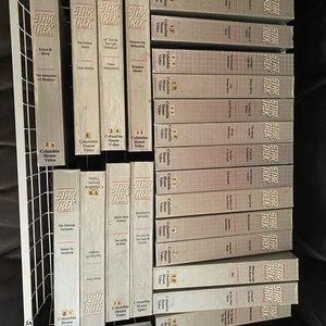 36 Star Trek VHS Collection